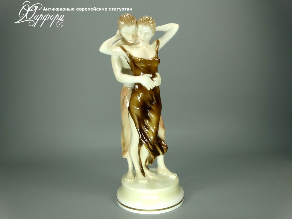 Купить фарфоровые статуэтки Royal Worcester, История любви, Англия